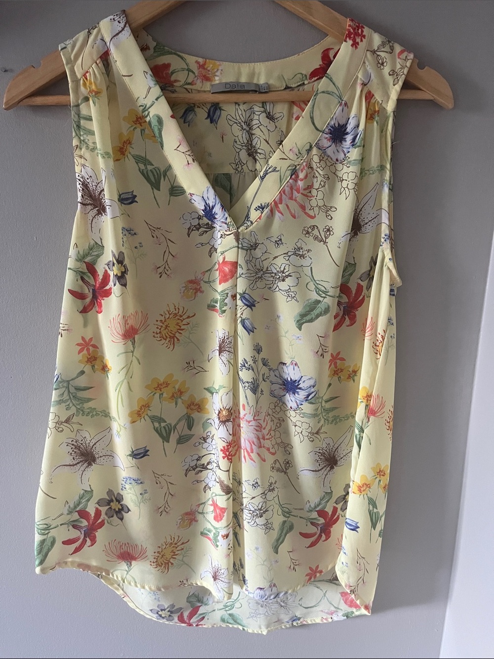 Floral V-Neck Yellow Sleeveless Tank Top
